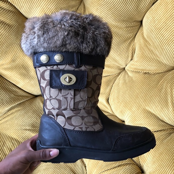 BROWN COACH WATERPROOF FUR LINED WINTER BOOTS - Picture 2 of 4